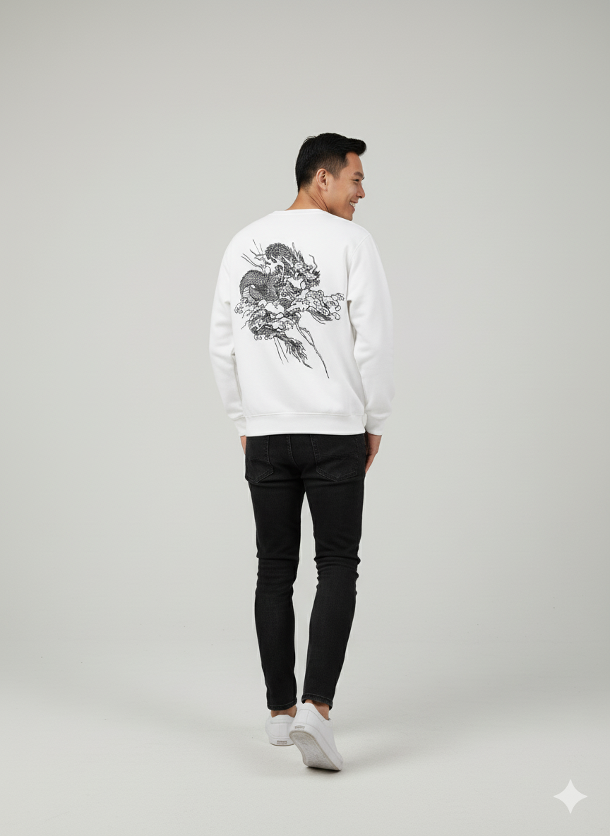 White Japanese Dragon Print Sweatshirt – Streetwear Graphic Pullover